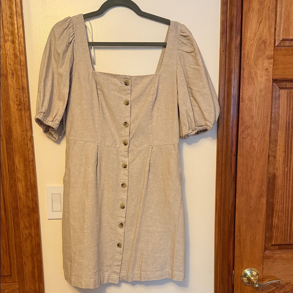 Elegant Beige Button-Down Women's Dress